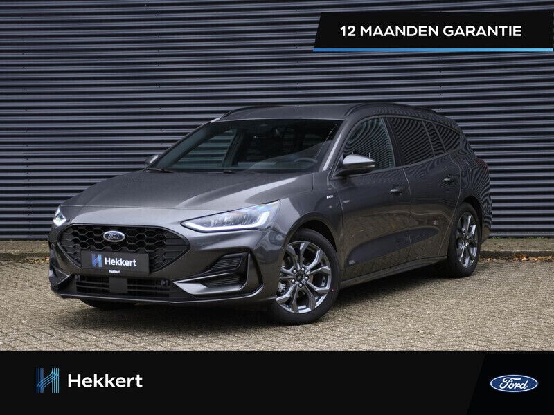 Grijs Nieuw 2024 Ford Focus ST-Line Stationwagen | € 33.145 (Duur) - Afbeelding 1/4