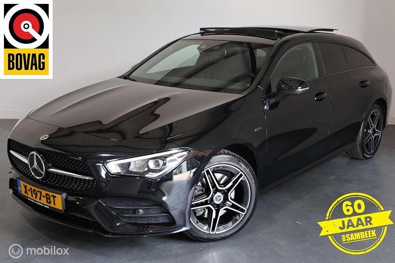 Occasion Mercedes CLA250e Shooting Brake Business 218 PK (160 kW) 2021 Zwart Stationwagen
