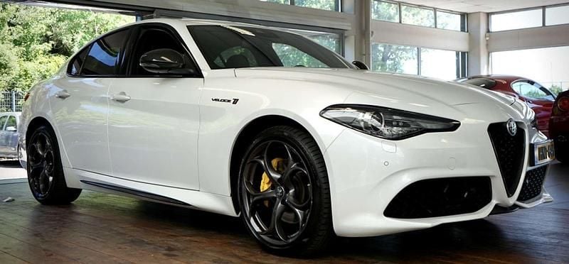Wit Gebruikt 2021 Alfa Romeo Giulia Ti Sedan | € 47.500 (Duur) - Afbeelding 1/4