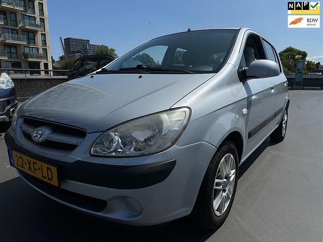 Grijs Gebruikt 2007 Hyundai Getz Active Hatchback | € 1.450 (Eerlijke prijs) - Afbeelding 1/4