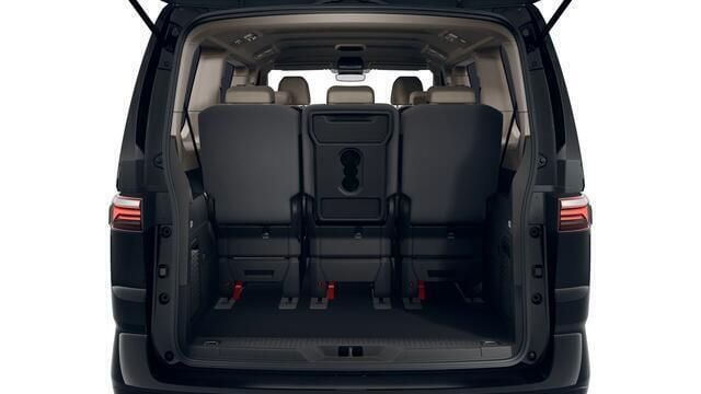 Nieuw VW Multivan Business 245 PK (180 kW) 2025 Zwart Van