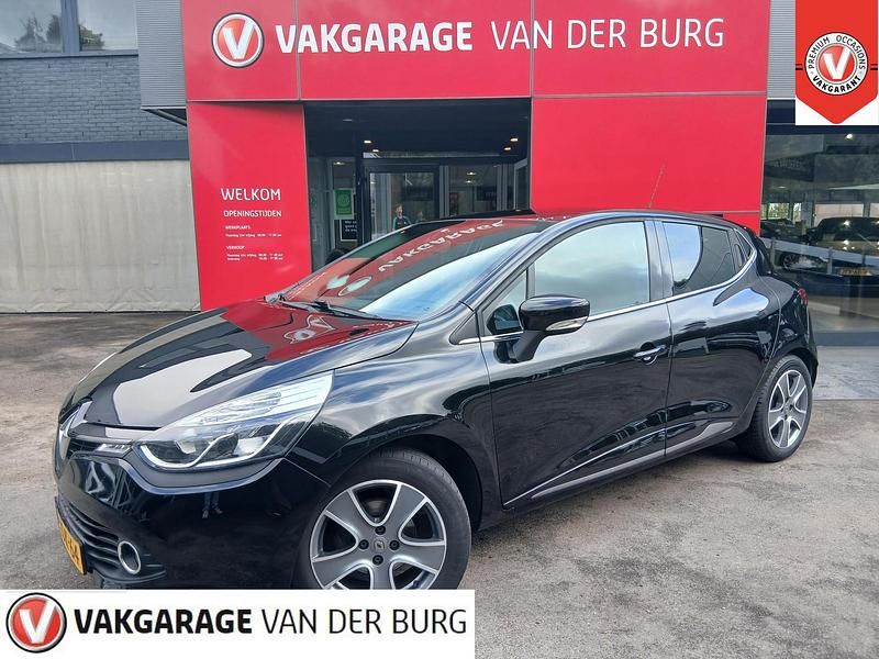 Zwart Gebruikt 2014 Renault Clio IV Night&Day Hatchback | € 8.950 (Iets duurder) - Afbeelding 1/4