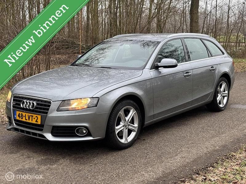 Grijs Occasion 2010 Audi A4 Proline Stationwagen | € 3.999 (Super prijs) - Afbeelding 1/4
