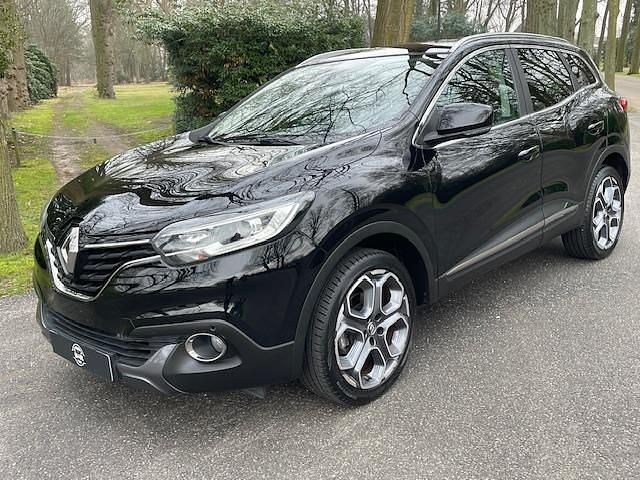 Zwart Occasion 2016 Renault Kadjar Bose Edition SUV | € 11.255 (Goede deal) - Afbeelding 1/4