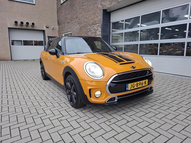 Occasion Mini John Cooper Works Clubman Business 192 PK (141 kW) 2016 Oranje Stationwagen