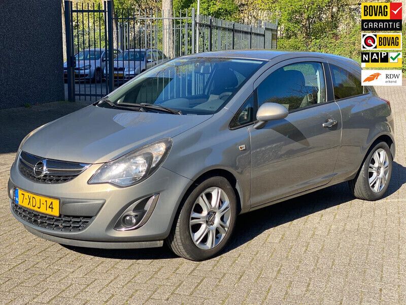 Bruin Gebruikt 2014 Opel Corsa Hatchback | € 3.450 (Iets duurder) - Afbeelding 1/4