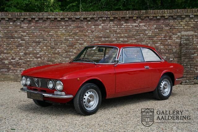Rood Gebruikt 1975 Alfa Romeo GT Junior Coupé | € 43.500 - Afbeelding 1/4