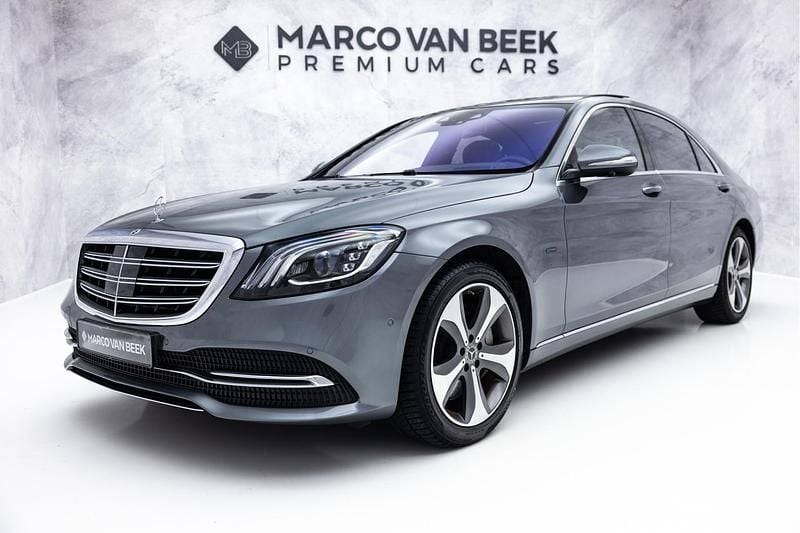 Grijs Occasion 2024 Mercedes S560 Premium Plus Sedan | € 57.850 - Afbeelding 1/3