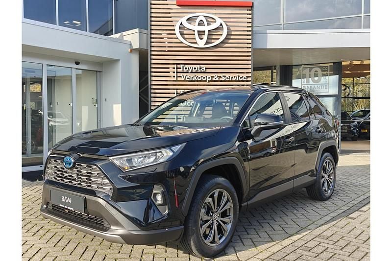 Zwart Gebruikt 2025 Toyota RAV4 Hybrid Style SUV | € 43.999 (Super prijs) - Afbeelding 1/1
