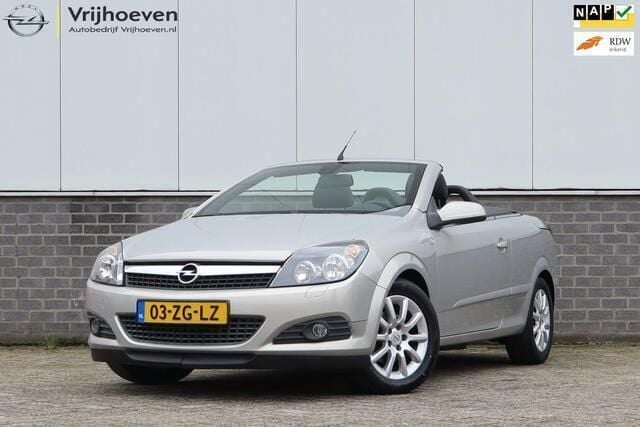 Grijs Gebruikt 2008 Opel Astra Cabriolet Cabriolet | € 5.950 (Iets duurder) - Afbeelding 1/4