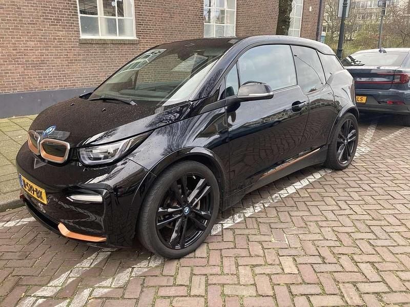 Zwart Gebruikt 2019 BMW i3 Hatchback | € 24.500 - Afbeelding 1/3