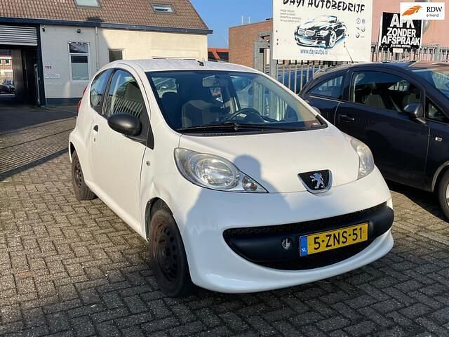 Occasion Peugeot 107 68 PK (50 kW) 2008 Wit Hatchback