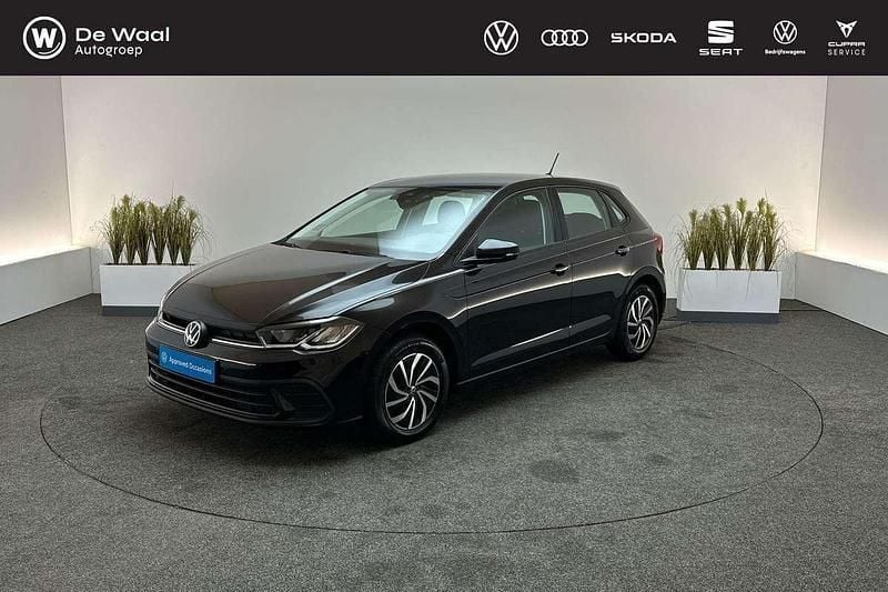 Zwart Gebruikt 2023 VW Polo Life Hatchback | € 19.395 (Eerlijke prijs) - Afbeelding 1/3