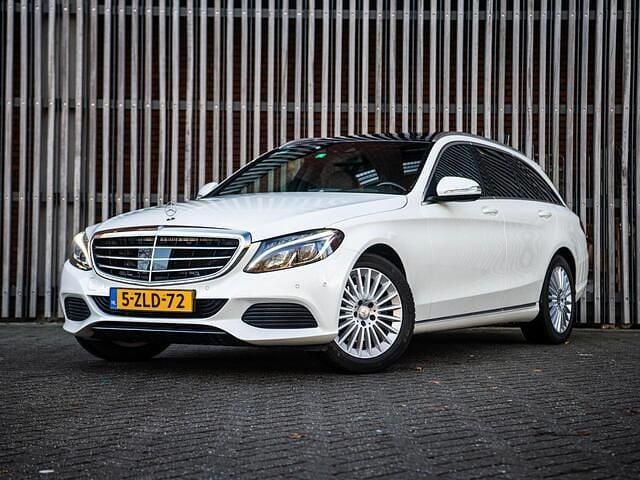 Wit Occasion 2014 Mercedes C220 Prestige Stationwagen | € 14.950 (Eerlijke prijs) - Afbeelding 1/4