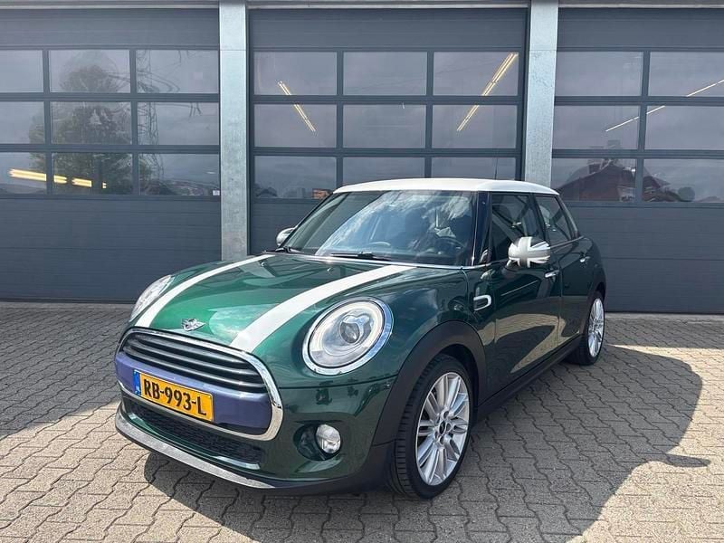 Groen Gebruikt 2017 Mini Cooper Chili Hatchback | € 15.830 (Goede deal) - Afbeelding 1/4