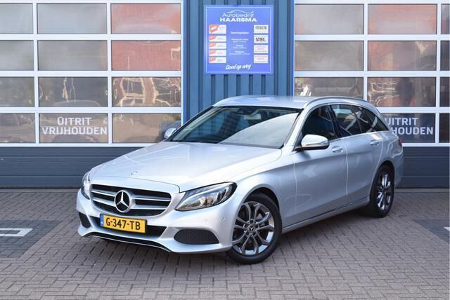 Grijs Gebruikt 2016 Mercedes C180 Prestige Stationwagen | € 21.650 (Eerlijke prijs) - Afbeelding 1/4