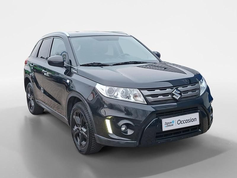 Occasion Suzuki Vitara Exclusive 120 PK (88 kW) 2017 Zwart SUV