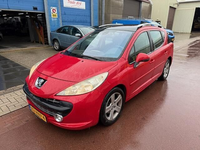 Rood Gebruikt 2009 Peugeot 207 Stationwagen | € 1.750 (Super prijs) - Afbeelding 1/4