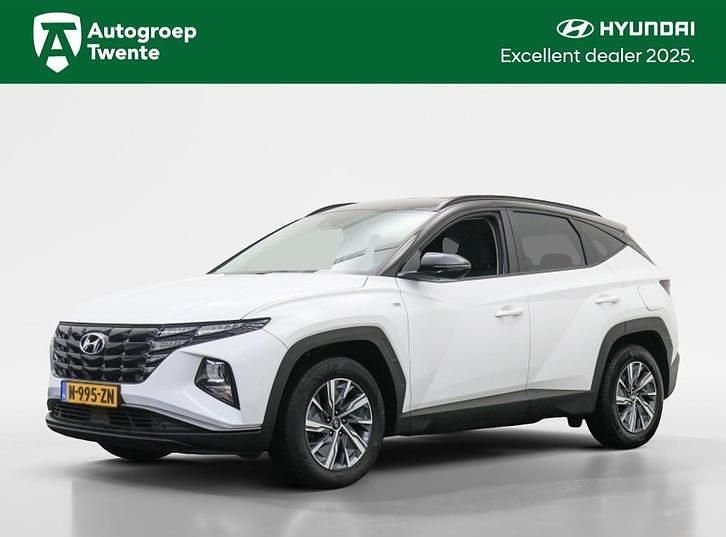 Atlas white / twotone black Gebruikt 2021 Hyundai Tucson Comfort SUV | € 23.950 (Eerlijke prijs) - Afbeelding 1/4