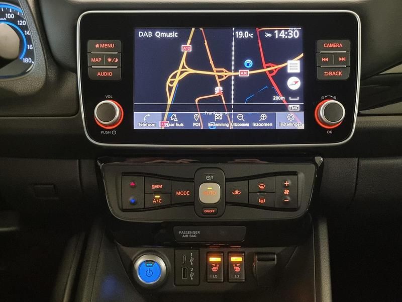 Occasion Nissan Leaf Tekna 50 kW (68 PK) 2023 Zwart Hatchback