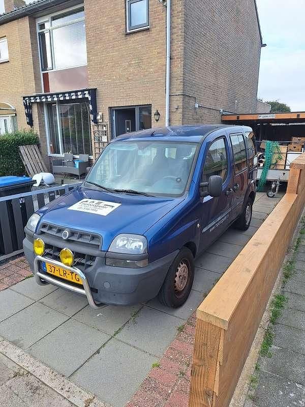 Blauw Gebruikt 2003 Fiat Doblò MPV | € 2.500 - Afbeelding 1/4