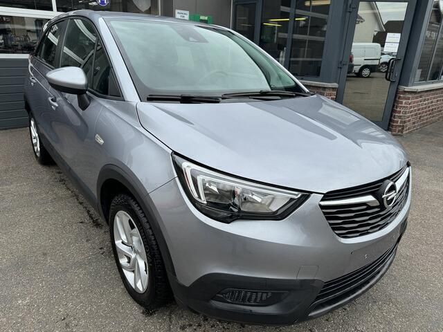 Grijs Occasion 2019 Opel Crossland X Edition SUV | € 14.000 - Afbeelding 1/4