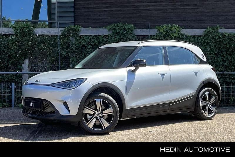 Zilver, metallic lak Nieuw 2025 Smart #1 Edition #1 SUV | € 32.835 (Eerlijke prijs) - Afbeelding 1/4