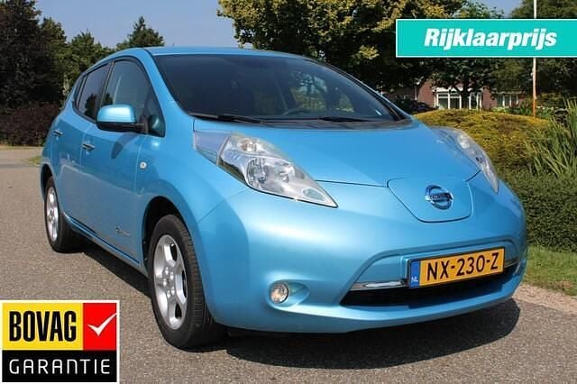 Blauw Gebruikt 2015 Nissan Leaf Acenta Hatchback | € 6.350 (Iets duurder) - Afbeelding 1/4