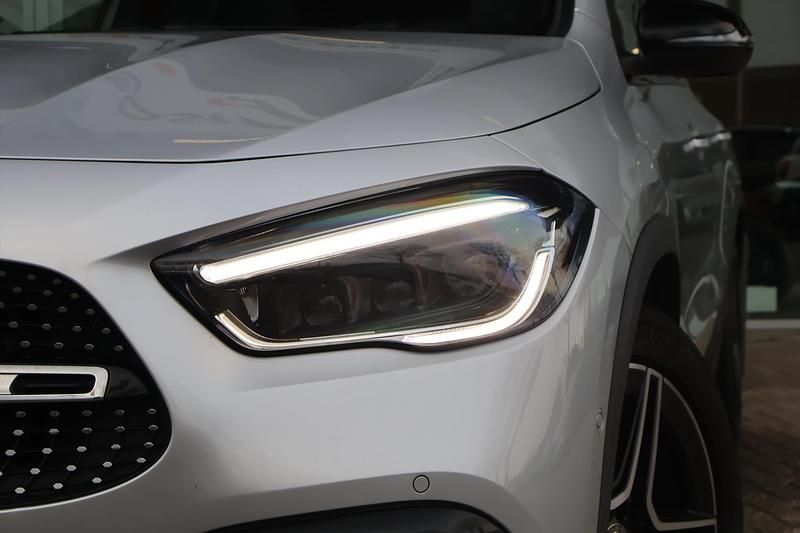 Occasion Mercedes GLA200 AMG line 163 PK (119 kW) 2020 Grijs SUV