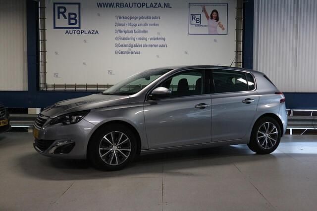 Grijs Gebruikt 2015 Peugeot 308 Allure Hatchback | € 8.650 (Eerlijke prijs) - Afbeelding 1/4
