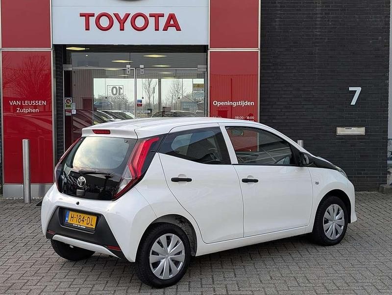 Occasion Toyota Aygo 72 PK (52 kW) 2020 Wit Hatchback