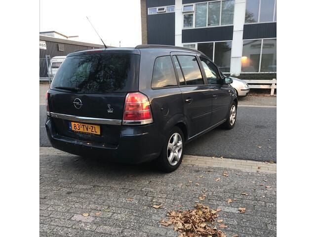 Afbeelding 2/4