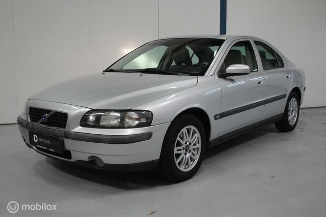 Overige Gebruikt 2004 Volvo S60 Sedan | € 6.945 (Duur) - Afbeelding 1/4
