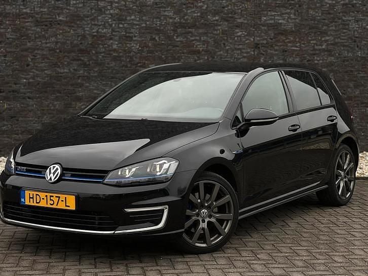 Gebruikt 2015 VW e-Golf GTE Hatchback | € 9.249 (Super prijs) - Afbeelding 1/4