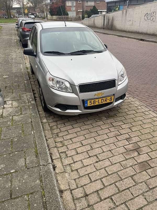 Gebruikt 2010 Chevrolet Aveo Cool Sedan | € 2.000 (Eerlijke prijs) - Afbeelding 1/4