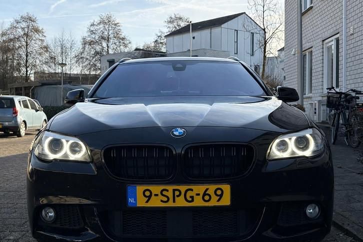 Occasion 2013 BMW 530 Executive | € 10.450 (Iets duurder) - Afbeelding 1/4