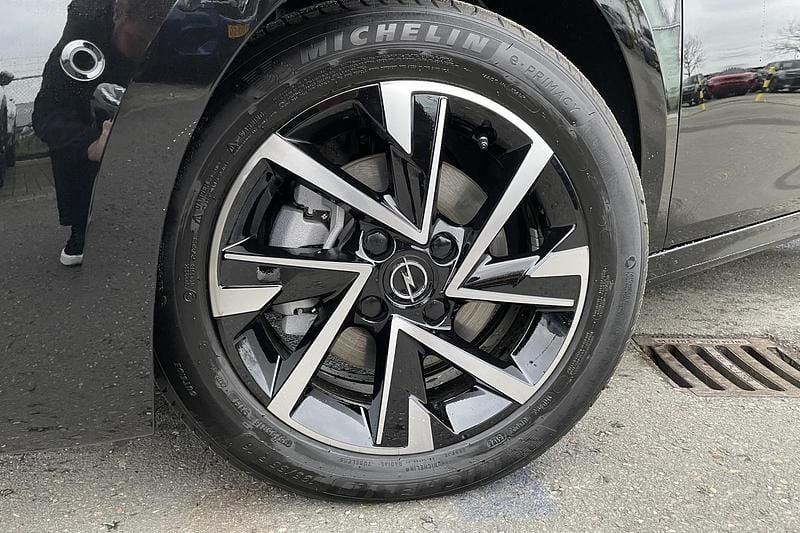 Occasion Opel Corsa 110 PK (80 kW) 2025 Zwart Hatchback