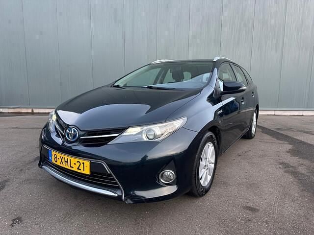 Occasion Toyota Auris 99 PK (72 kW) 2014 Grijs Hatchback