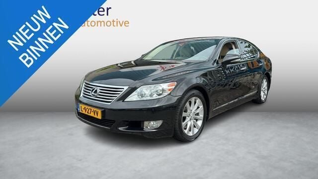 Zwart, metallic lak Gebruikt 2011 Lexus LS460 Executive Line Sedan | € 20.950 - Afbeelding 1/4