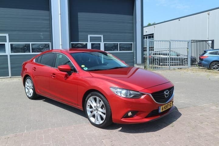 Rood Gebruikt 2013 Mazda 6 Sedan | € 6.950 (Duur) - Afbeelding 1/4