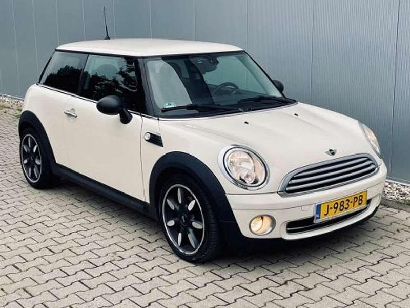 Occasion Mini Cooper Salt 75 PK (55 kW) 2010 Wit Hatchback