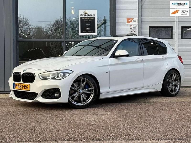Occasion BMW 120 Executive 320 PK (235 kW) 2016 Wit Hatchback