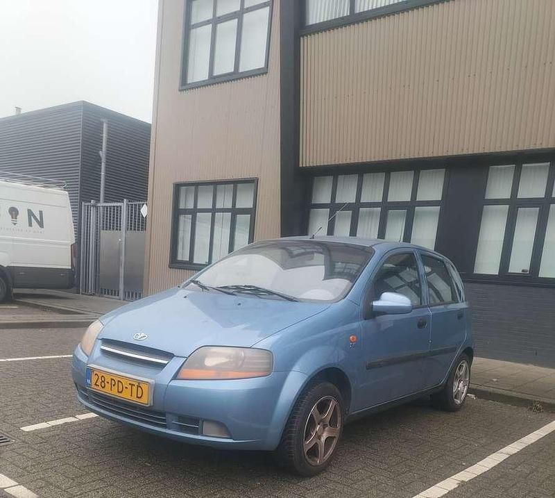 Blauw Gebruikt 2004 Chevrolet Kalos Hatchback | € 1.250 (Goede deal) - Afbeelding 1/4