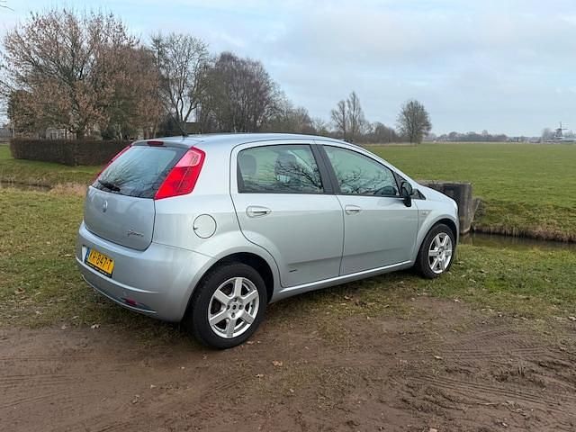 Occasion Fiat Grande Punto Active 78 PK (57 kW) 2007 Grijs (metallic) Hatchback