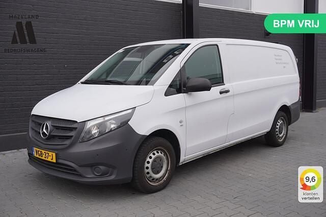Wit Occasion 2020 Mercedes Vito Van | € 13.950 (Super prijs) - Afbeelding 1/3
