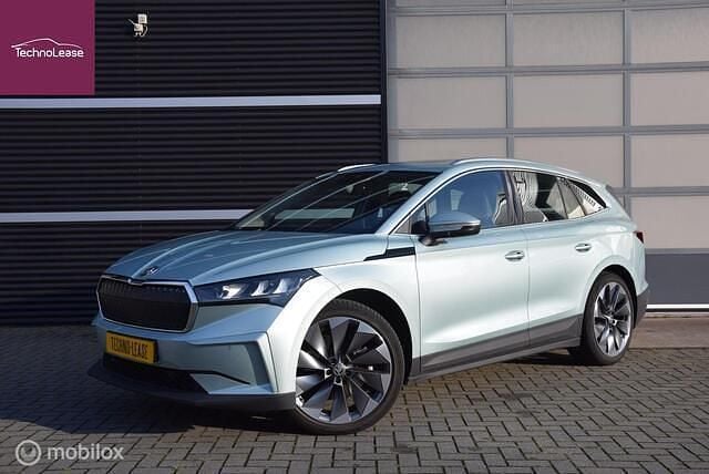 Grijs Gebruikt 2021 Skoda Enyaq iV SUV | € 29.700 (Goede deal) - Afbeelding 1/4
