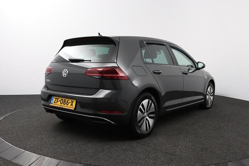 Occasion VW e-Golf 39 kW (54 PK) 2019 Grijs Hatchback