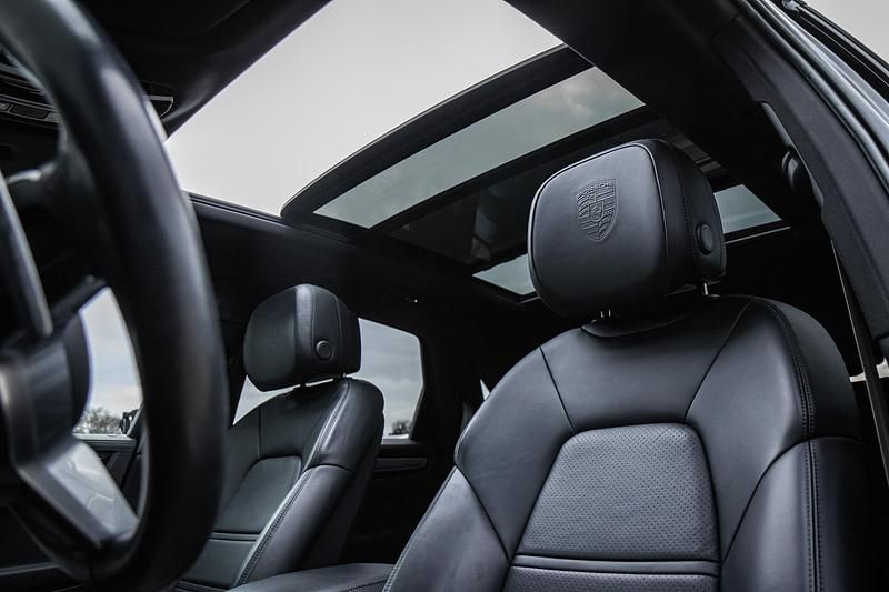 Occasion Porsche Cayenne Platinum Edition 462 PK (339 kW) 2022 Zwart SUV