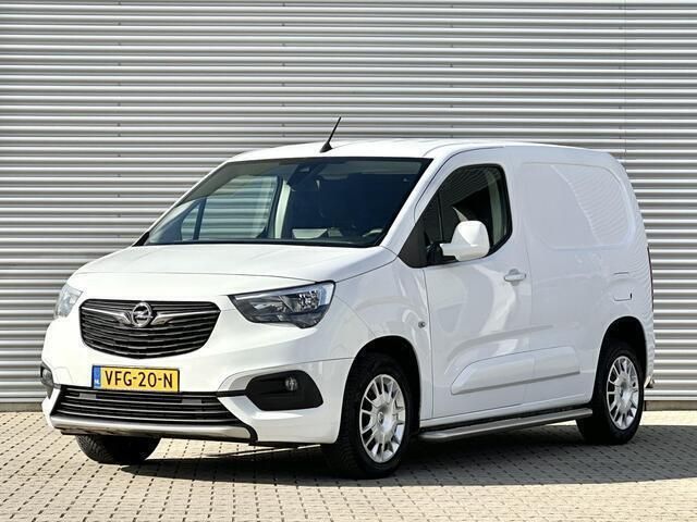 G2o :blanc banquise s Gebruikt 2020 Opel Combo Edition MPV | € 9.999 (Goede deal) - Afbeelding 1/4