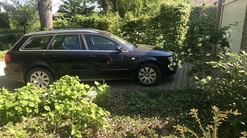 Zwart Gebruikt 2006 Audi A4 Business Stationwagen | € 2.450 (Eerlijke prijs) - Afbeelding 1/4